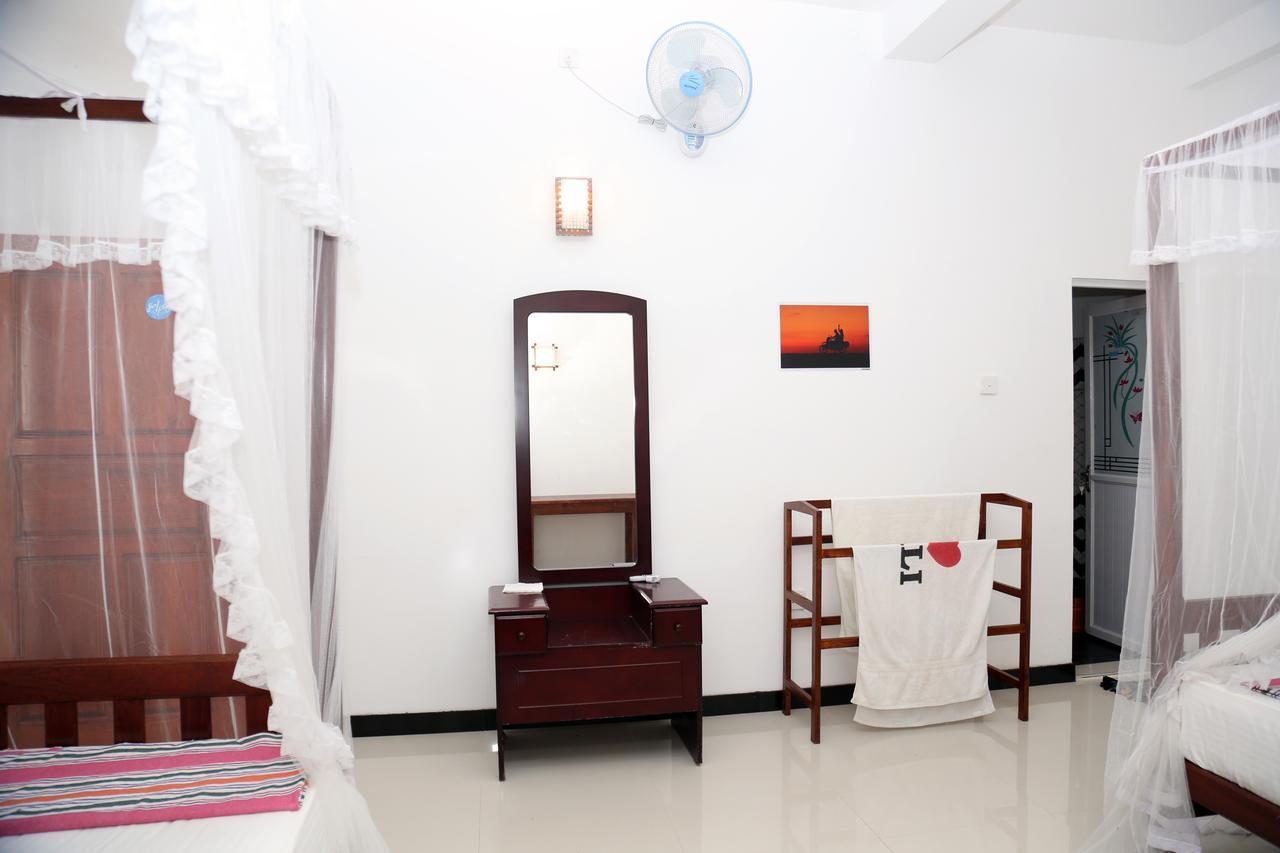 Gihan Guesthouse Mirissa Kültér fotó
